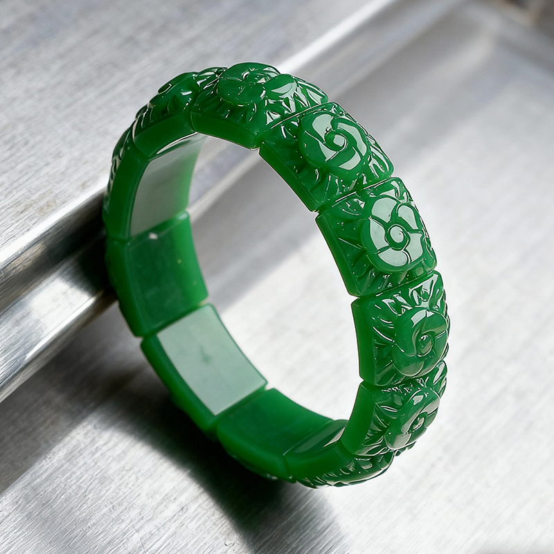 Real Jade Flower Bracelet Bang - Vintage Item recension och pris
